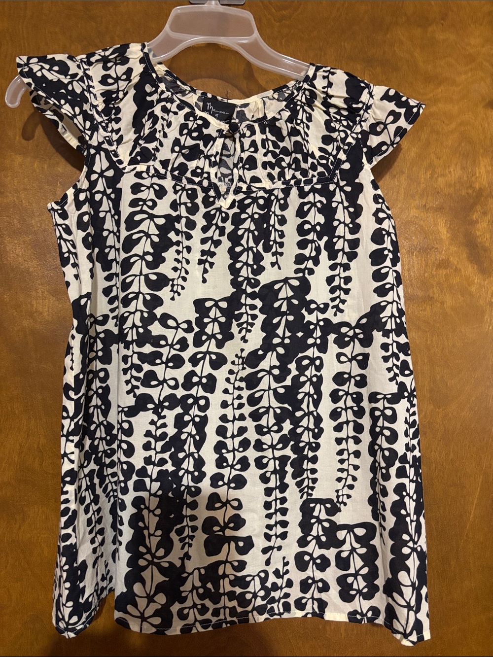Mercer & Madison cotton blouse